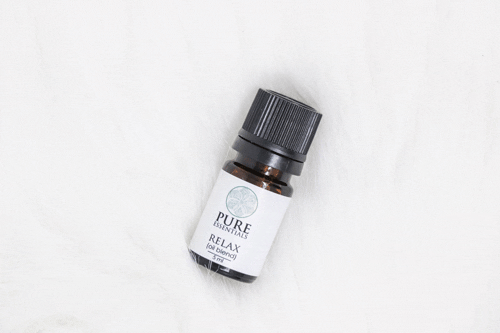 Relaxing essential Oil blend
